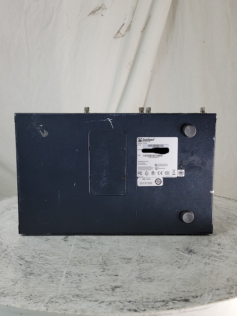 Juniper Networks SSG20 SSG-20-SH Security Routing Gateway Firewall