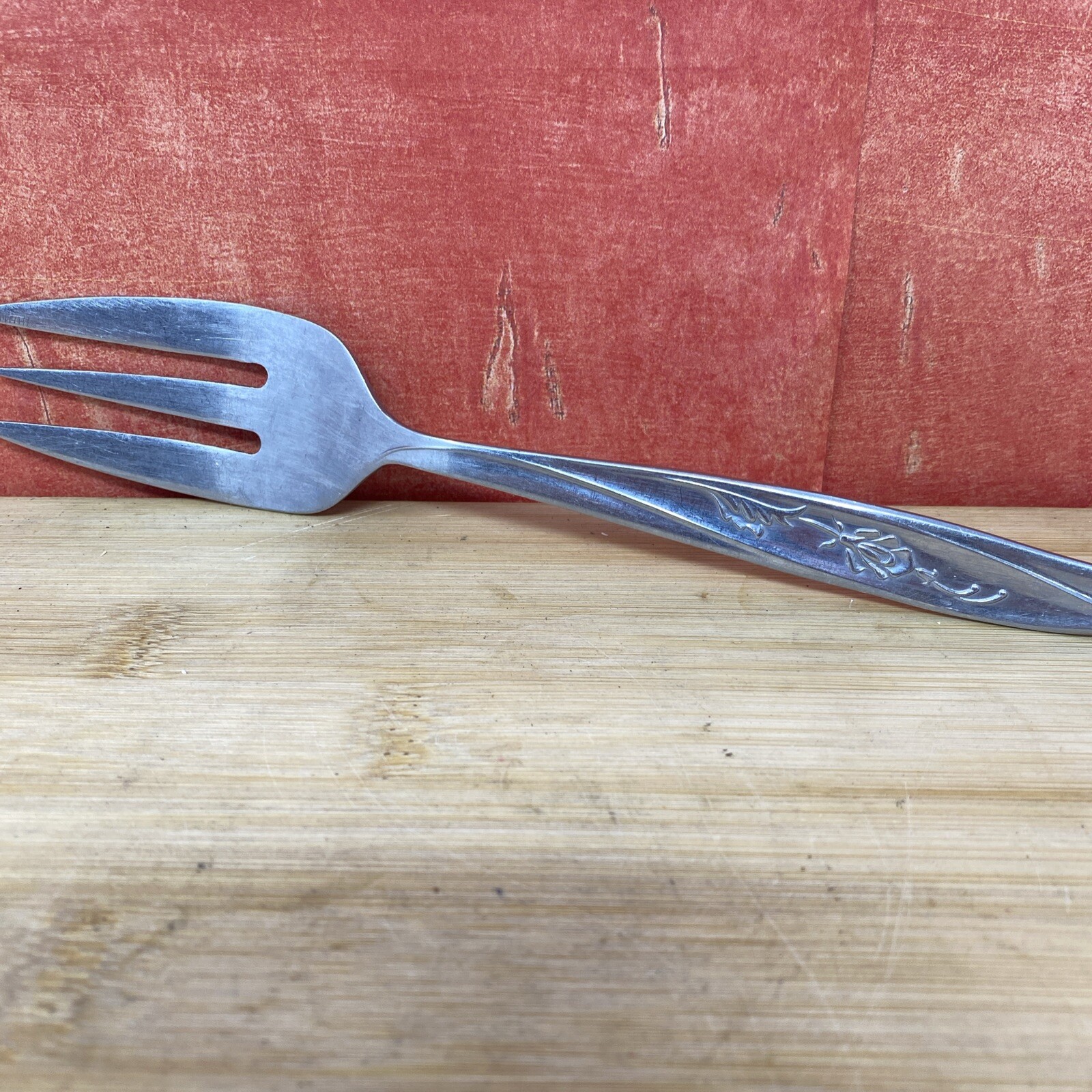 VINTAGE CASTLE COURT STAINLESS ROSEGLOW 3 Tine Deli Meat Fork Stainless Floral