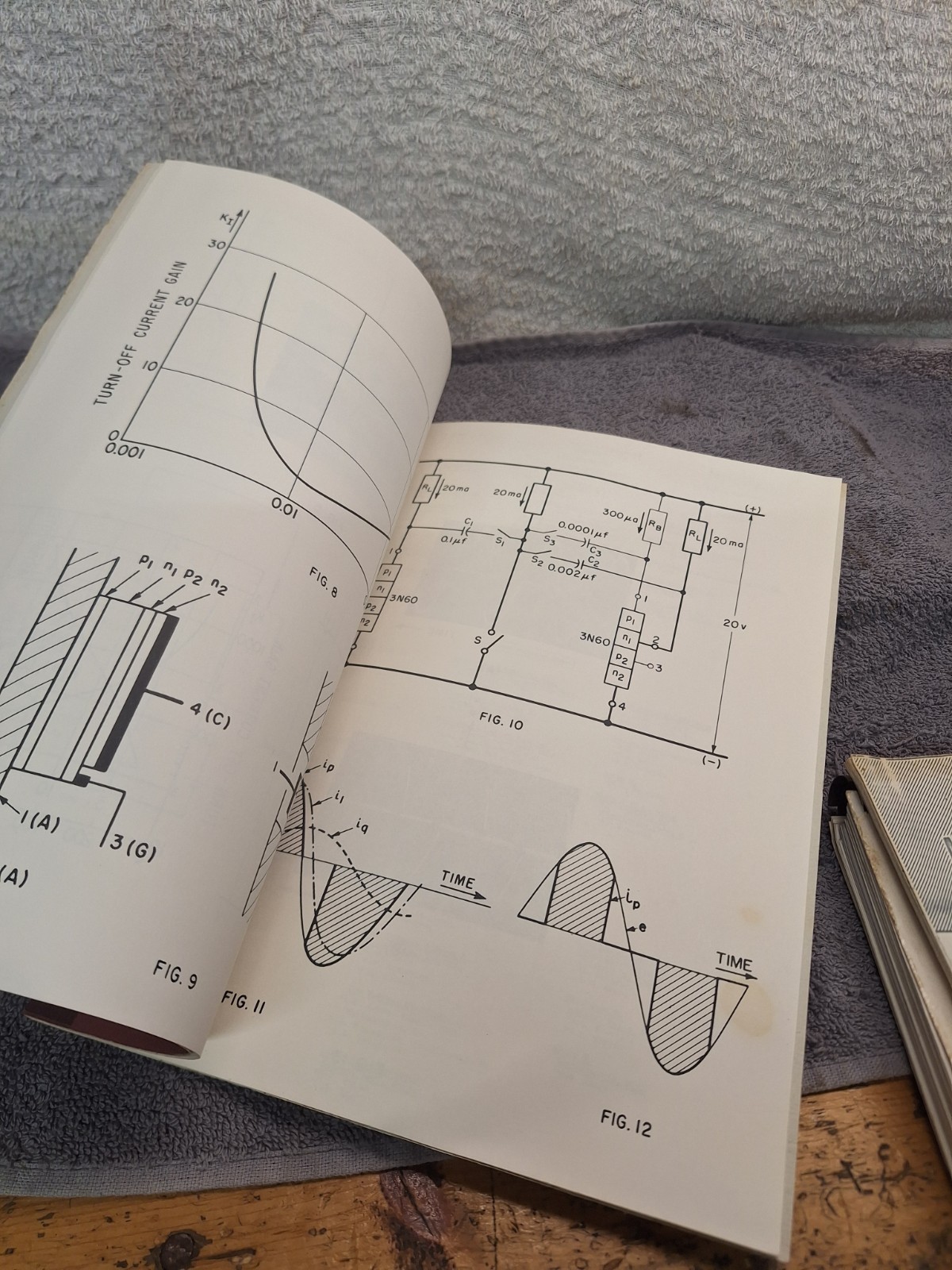 Vintage GE General Engineering Laboratory Turn Off Silicon Controlled Rectifiers