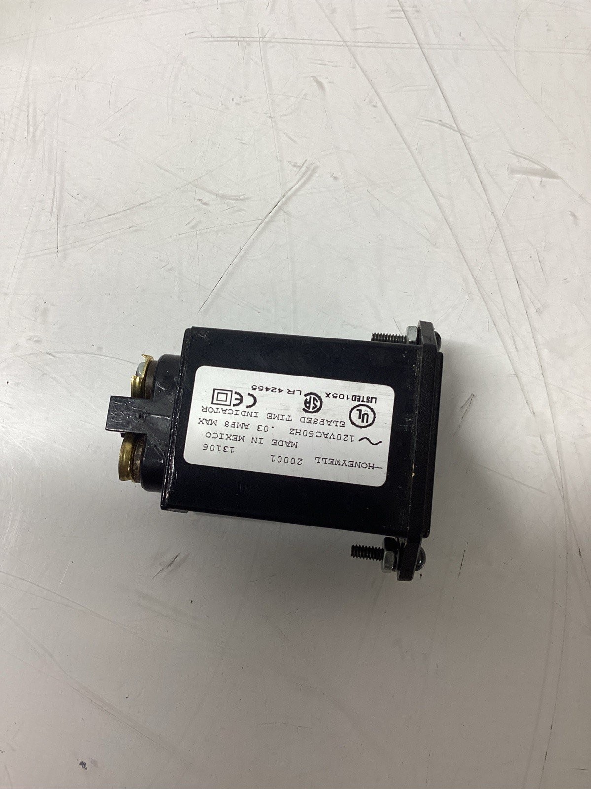 HOBBS STEWART WARNER LR 42455 Hour Meter 240Vac S-011
