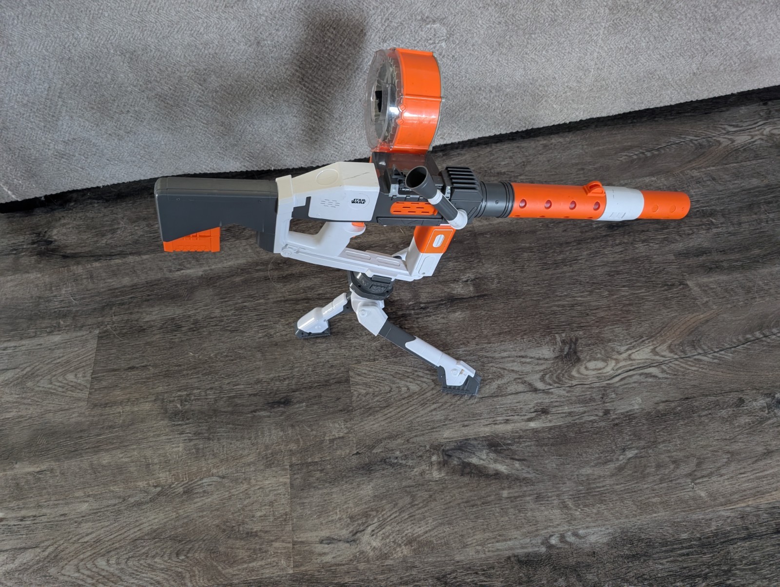 Nerf Glowstroke First Order Deluxe Stormtrooper Blaster Working With Tripod