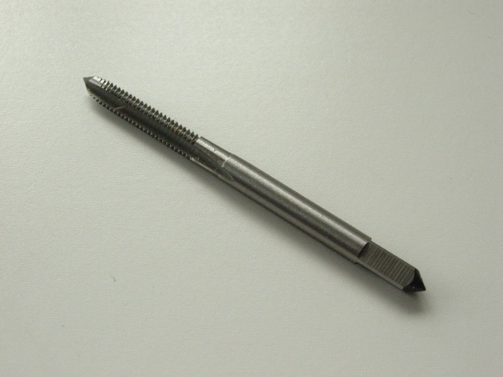 1pc HSS Metric Left Machine Tap M1.8 X0.35mm Taps Threading Tools 1.8mmX0.35mm p