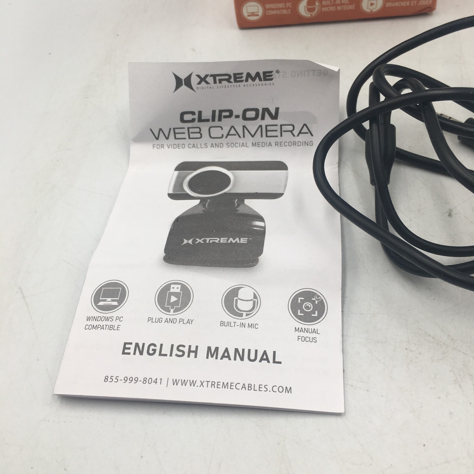 Webcam Xtreme Tech Clip-On with Built-in Microphone In Original Box