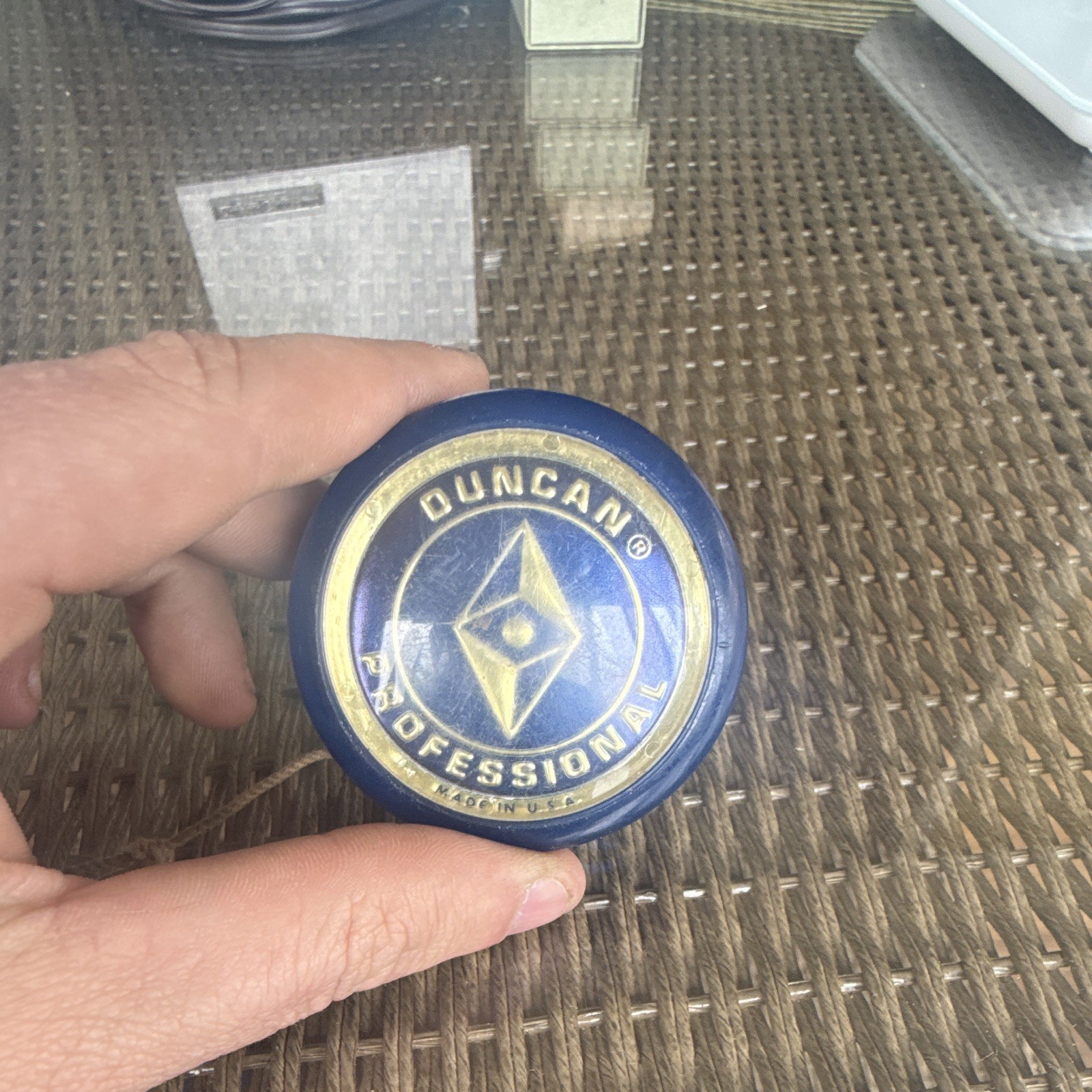 Duncan Professional Yo-Yo Blue/Gold Made in USA 1986 Age 8-11 Years