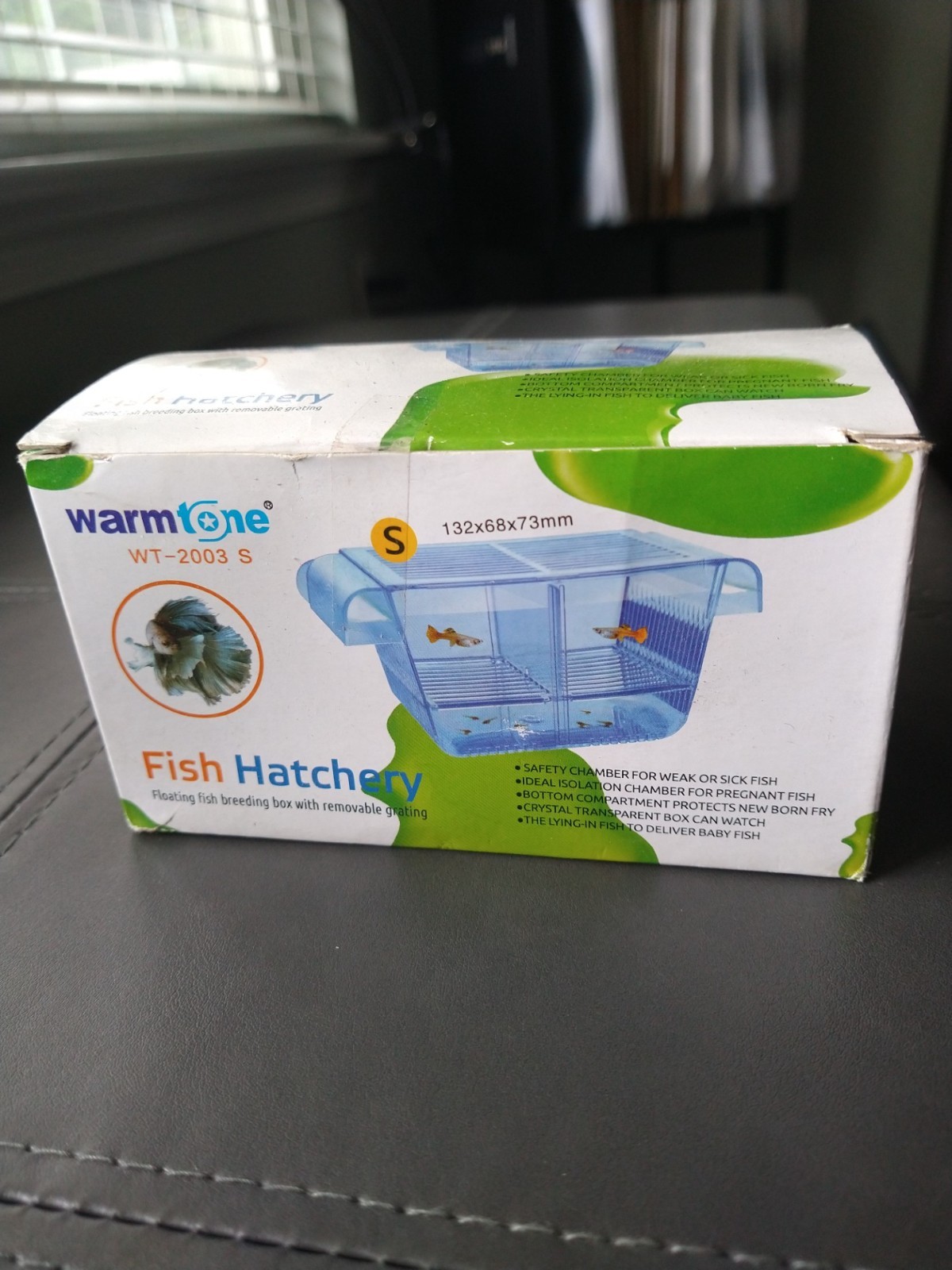 Warmtone WT-2003 S Fish Hatchery - Small Floating Fish Breeding Box with Cover