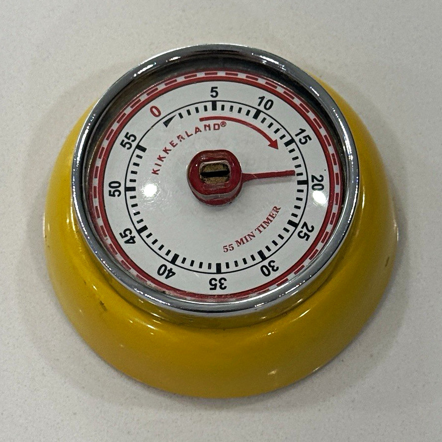 Kikkerland 55 Min Mechanical Magnetic Kitchen Timer Vintage/Retro Yellow DECOR
