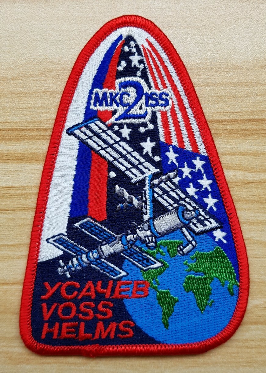 ISS Expedition 2 Embroidered Mission Patch NASA Usachev Helms Voss