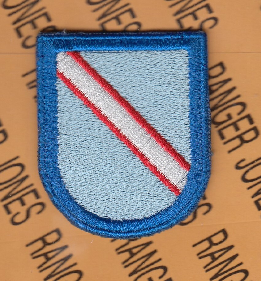 1st Bn 143rd Airborne Infantry Regiment TEXAS ARNG beret flash patch #3 c/e