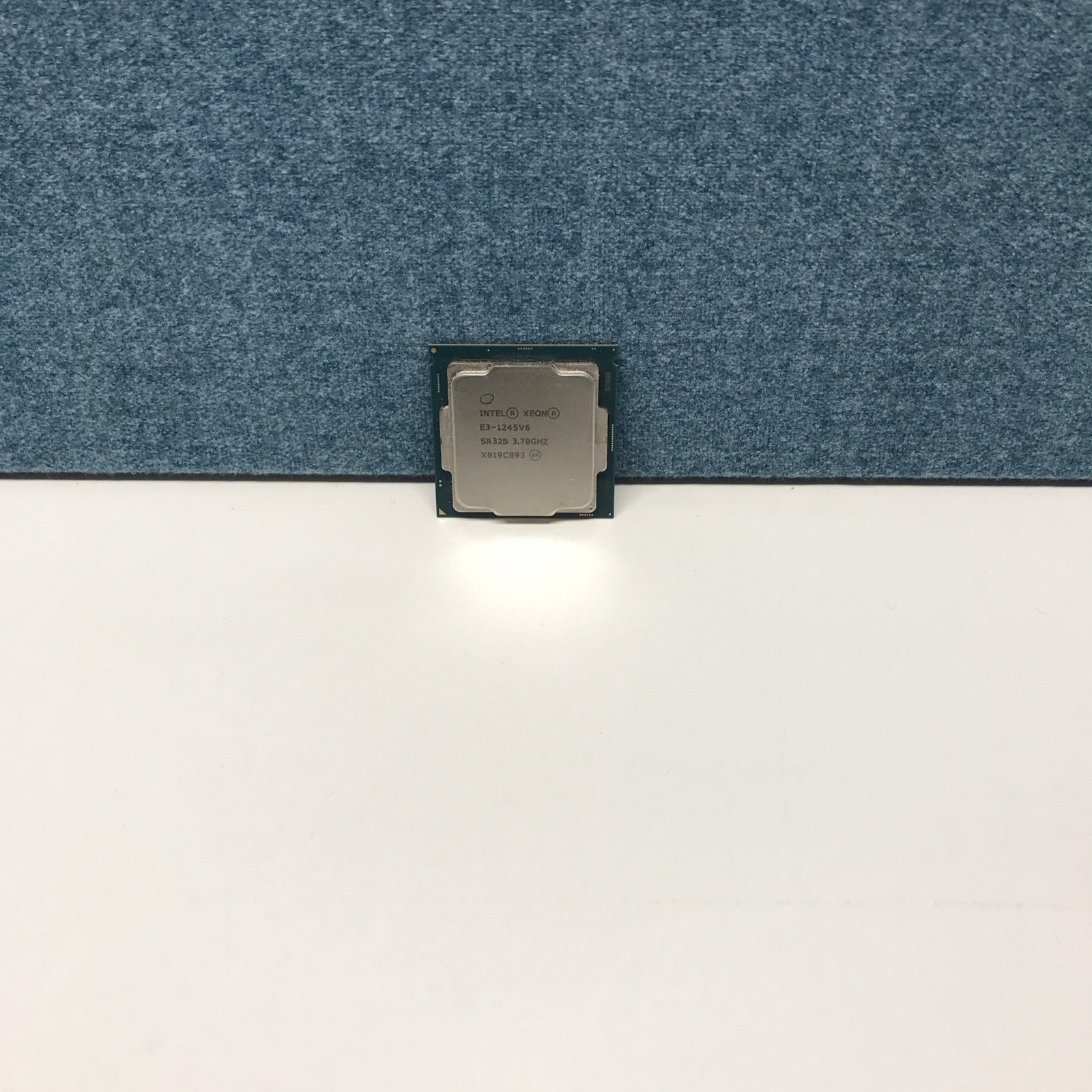 Intel SR32B Xeon E3-1245V6   3.70Ghz 4-Core Socket 1151 CPU Processor