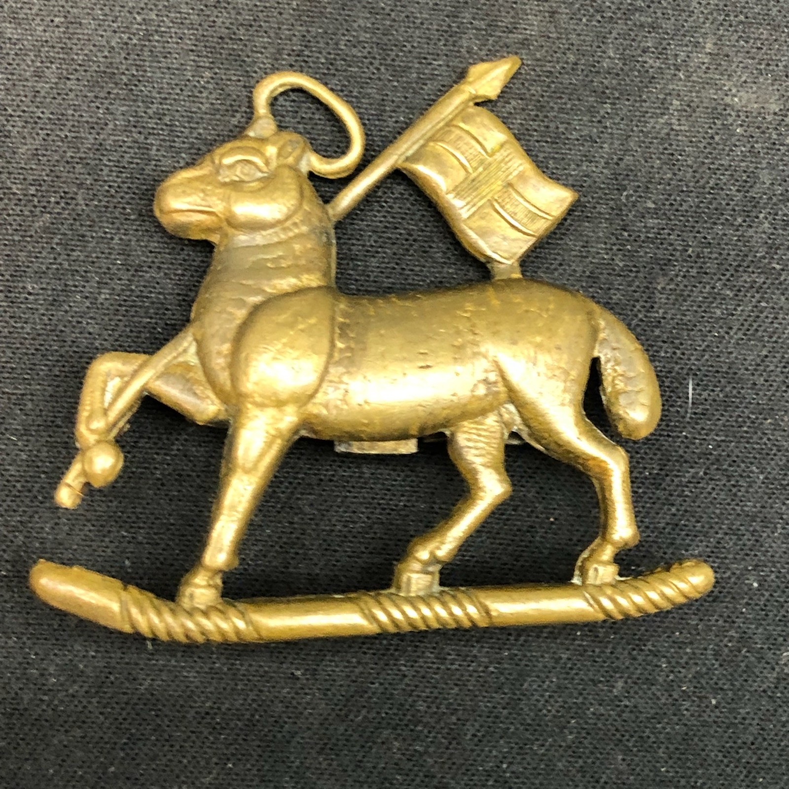 Queen's Royal Regiment (West Surrey) - Original British Army Sweetheart Brooch
