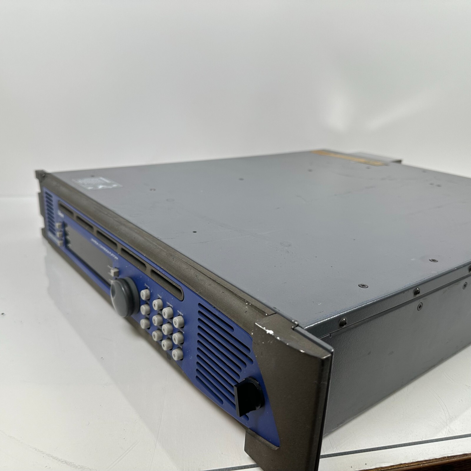 Snell and Wilcox Ukon Universal Format Conversion Platform Snell & Wilcox