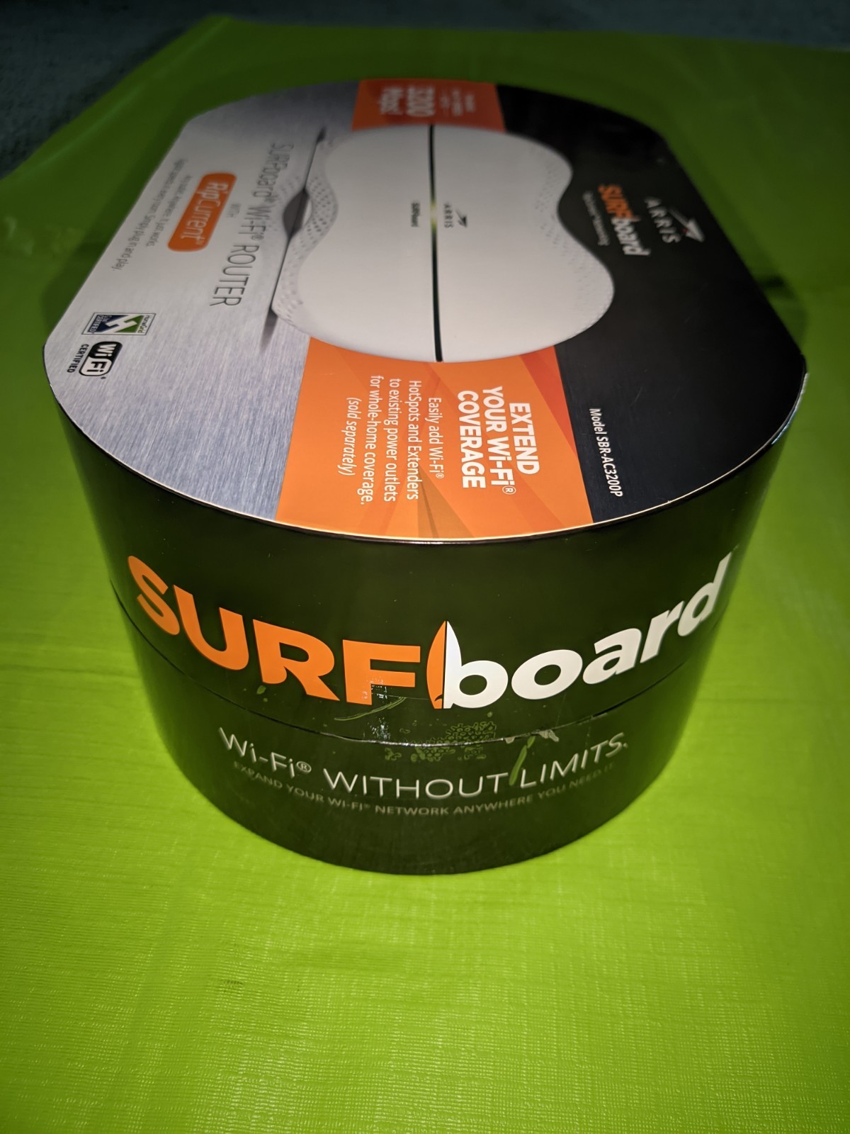 Arris SBR-AC3200P Tri-Band Surfboard Wireless Network Extender With RipCurrent