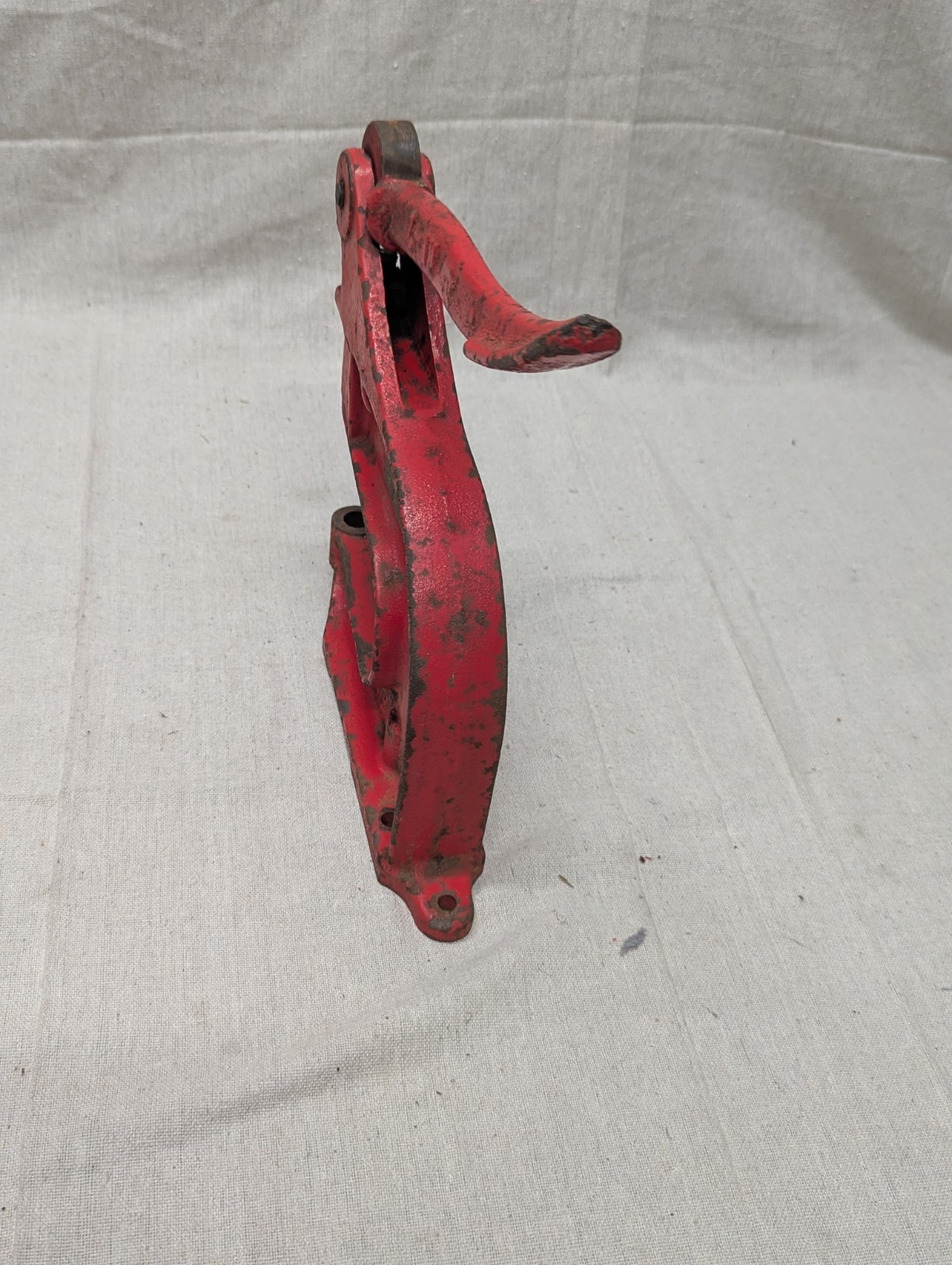 Chicago River & Machine Co Bench Riveter Model 915 915-sp