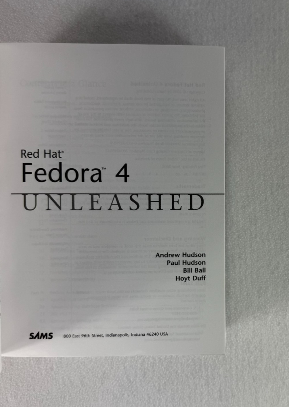 RED HAT FEDORA 4 Unleashed – DVD Included – SAMS – Linux Reference Guide
