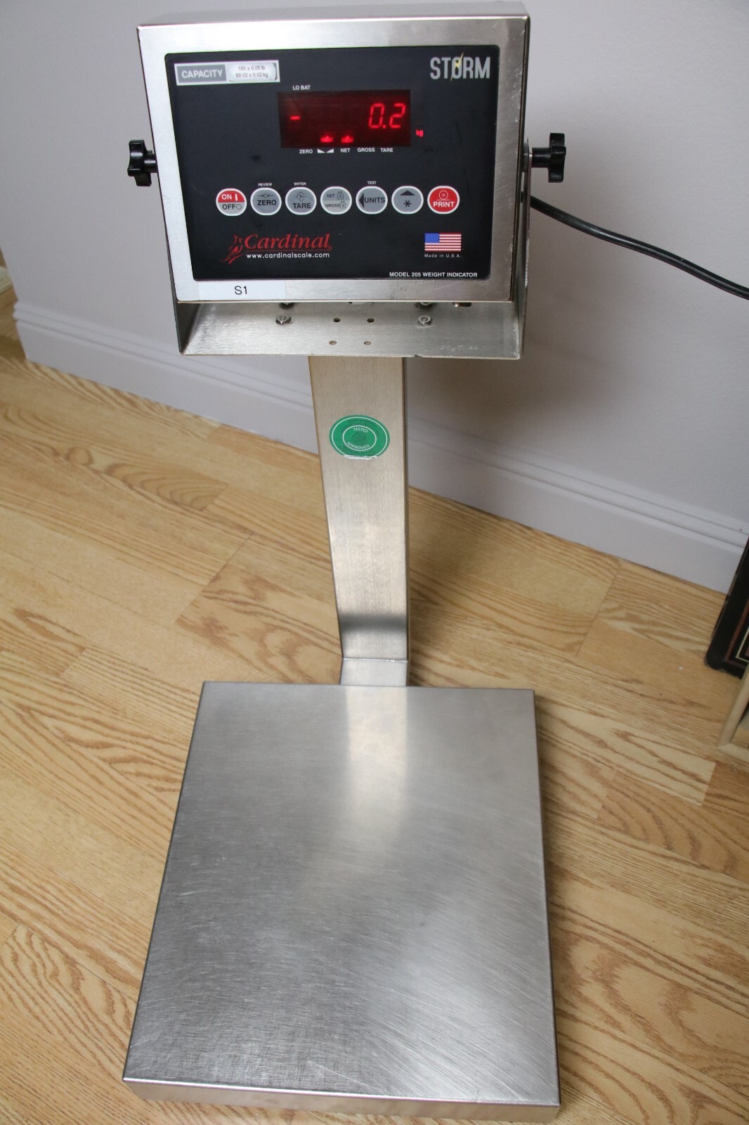 Cardinal EB-150-205, Stainless Steel Bench Scale, 150 lb x 0.05 lb, Class III