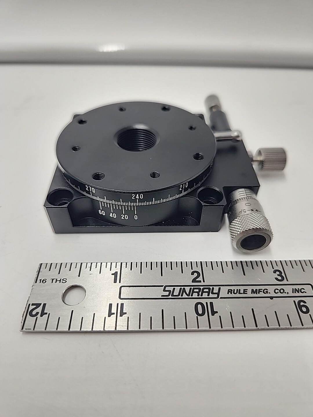 Edmund Industrial Optics EO Rotary Stage