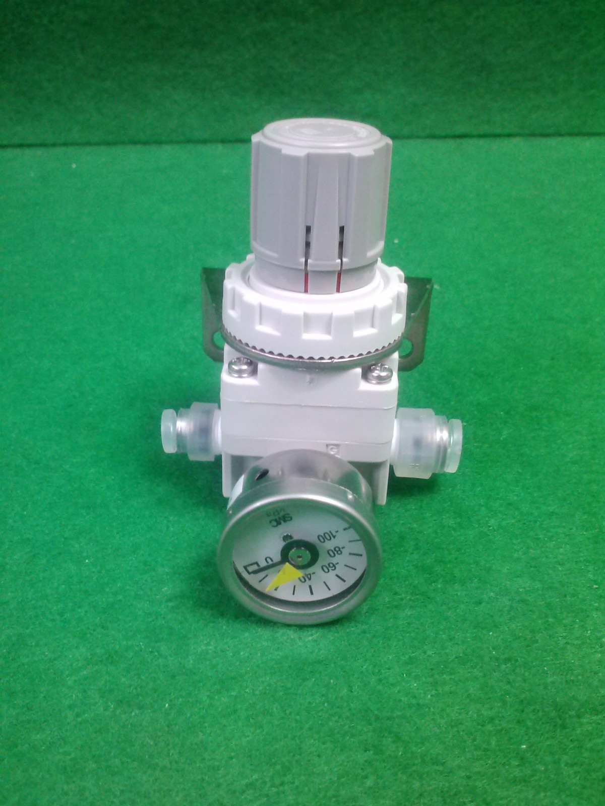 SMC IRV1000-01B VACUUM REGULATOR, -100~ -1.3kPa, USED