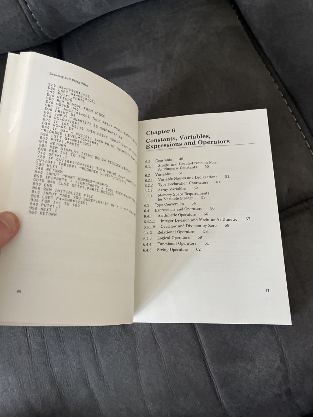 PC GW-BASIC English Commodore Book Manual 319292-01 Amiga