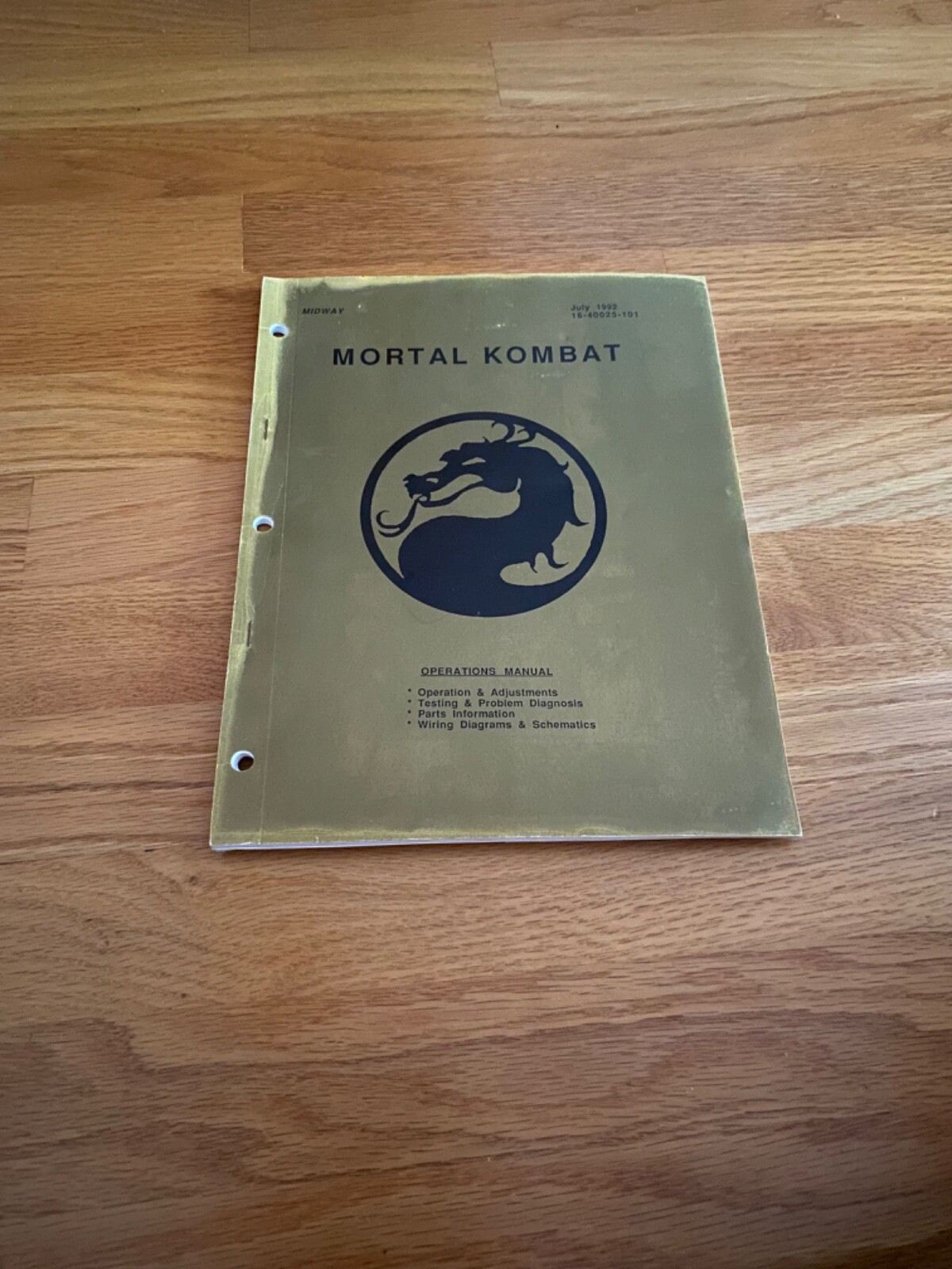 Mortal Kombat arcade game Operations manual, Midway 1992