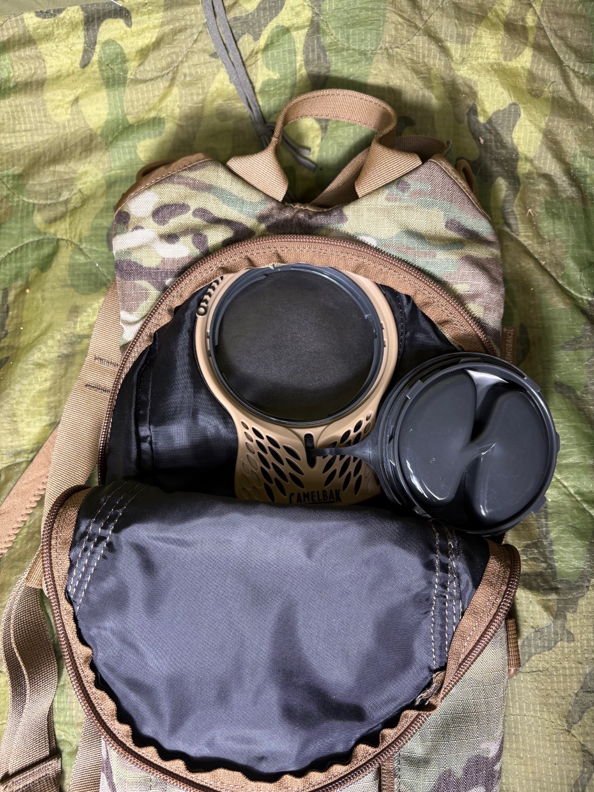 Multicam OCP Camelbak Hydration Carrier W/ Bladder THERMOBAK 3L