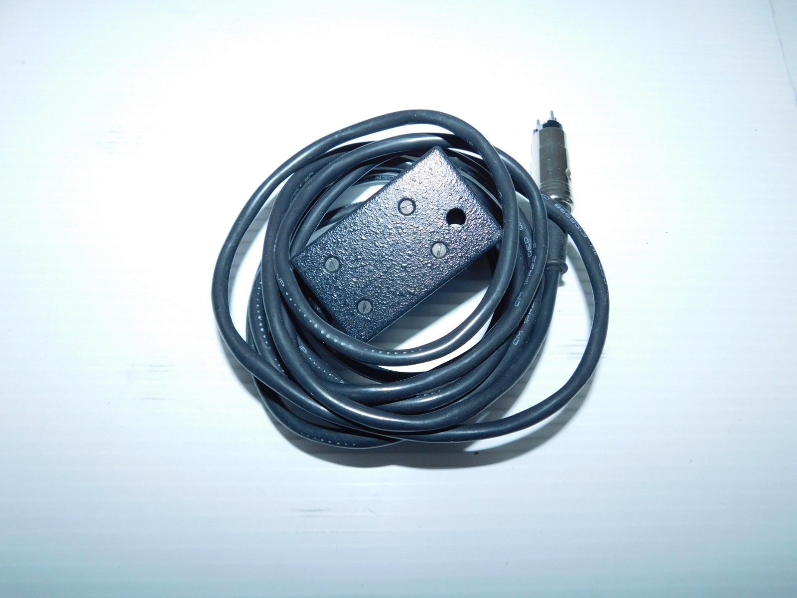 *JM* NEWPORT MODEL 846HP SHUTTER (MCE152)
