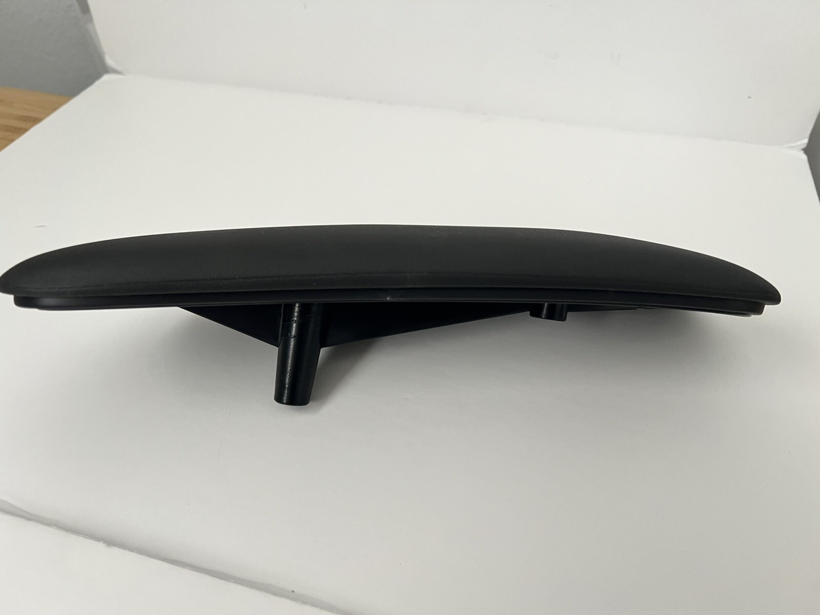 Humanscale Freedom Office Chair: Standard Arm Pad Left Side ONLY -