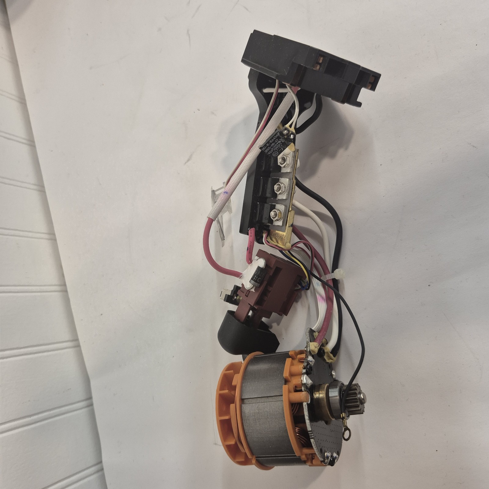 Genuine Ridgid 206531001 Motor, Switch Circuit Board ASM For R86009 18V Drill