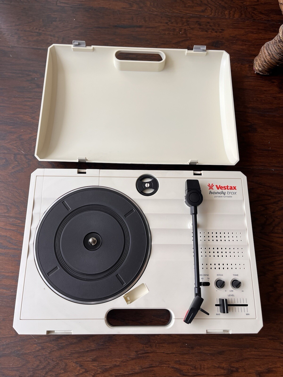 Vestax Handy Trax Portable Turntable