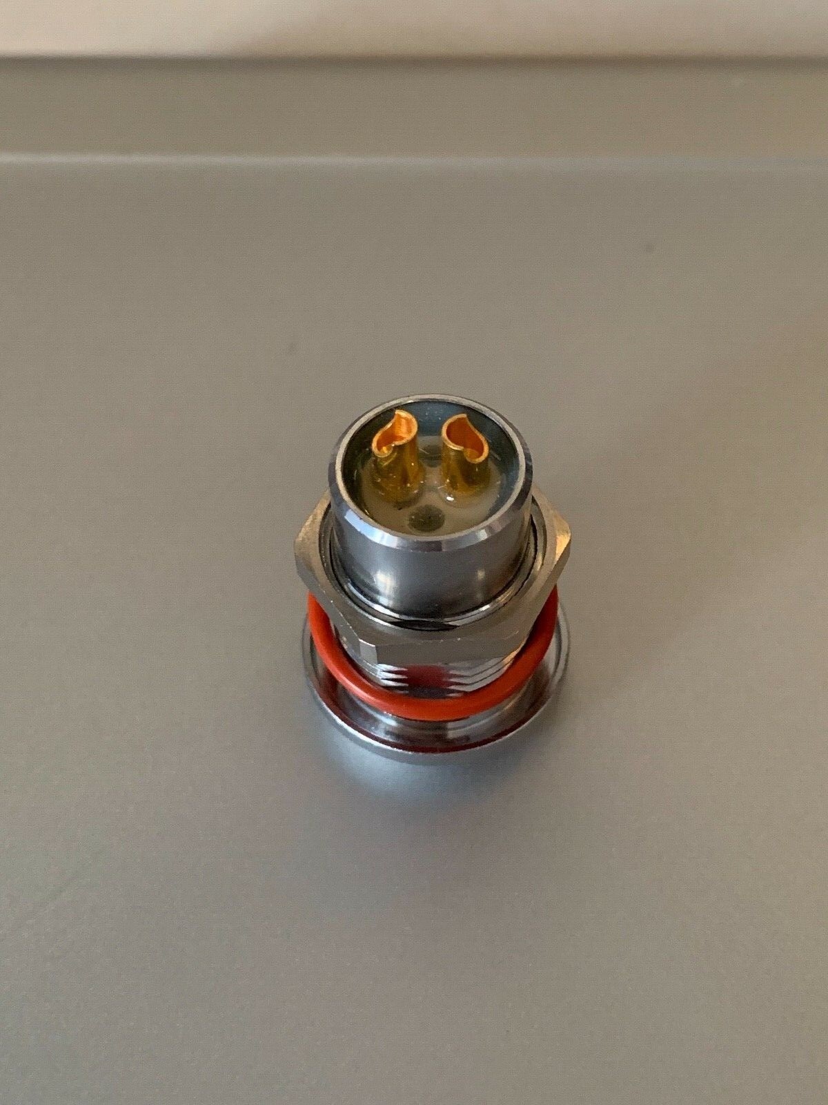 ODU Mini-Snap Round Female 2-Pin Connector