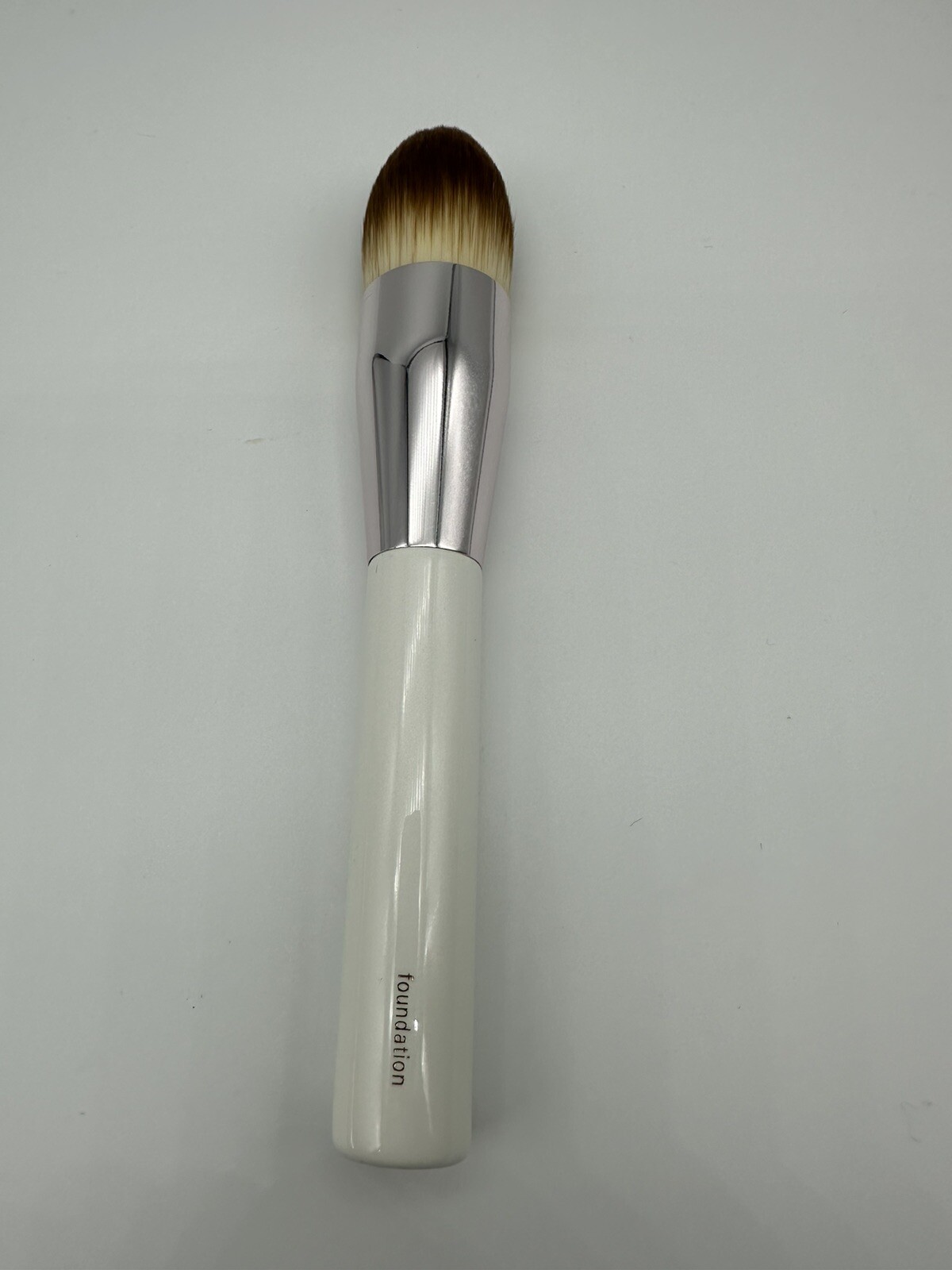 Set of 2 brushes, La Mer Powder and Foundation Brushes