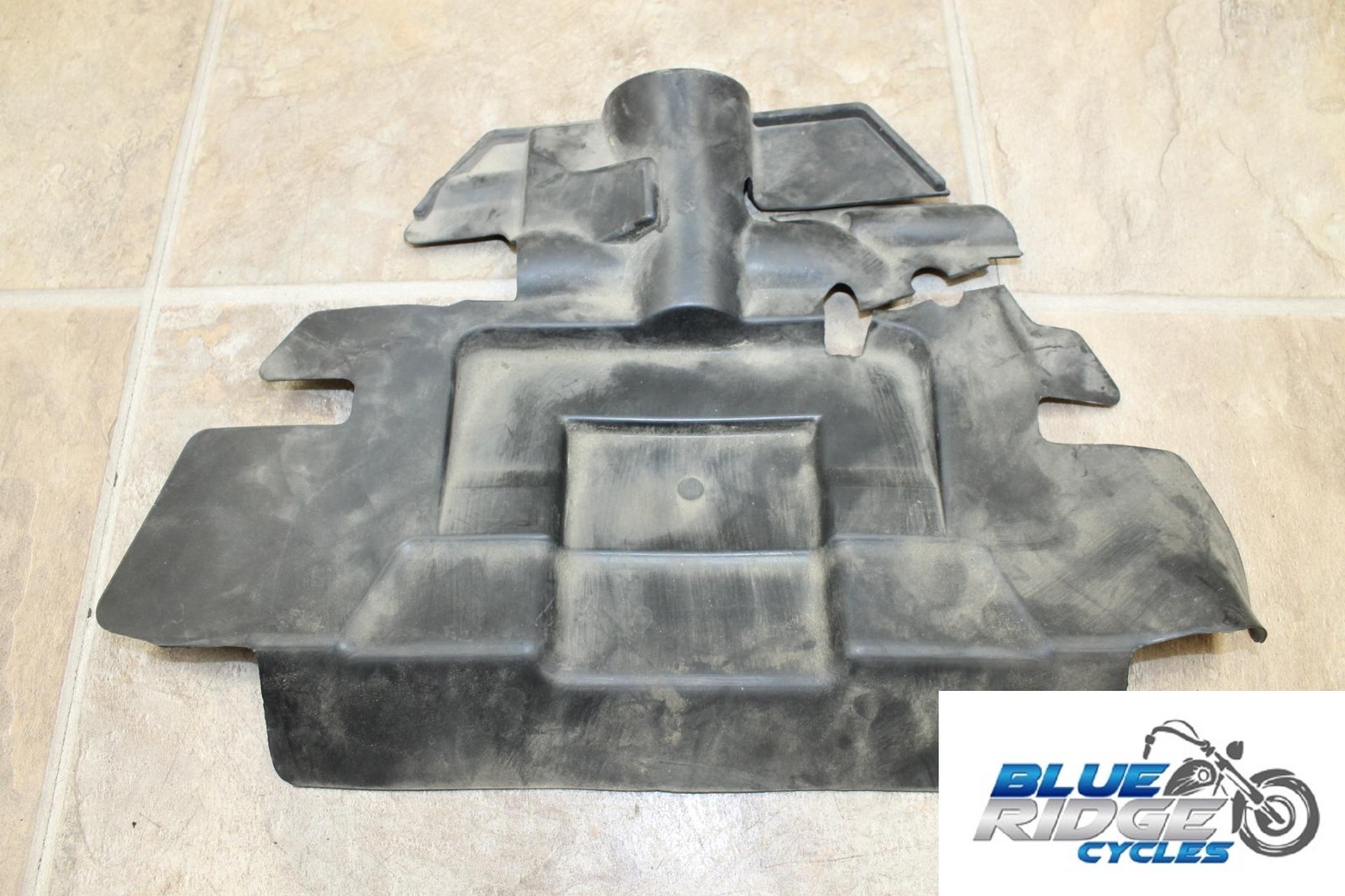 06 YAMAHA FZ6 S OEM ENGINE SPLASH MAT RUBBER COVER GUARD PROTECTOR