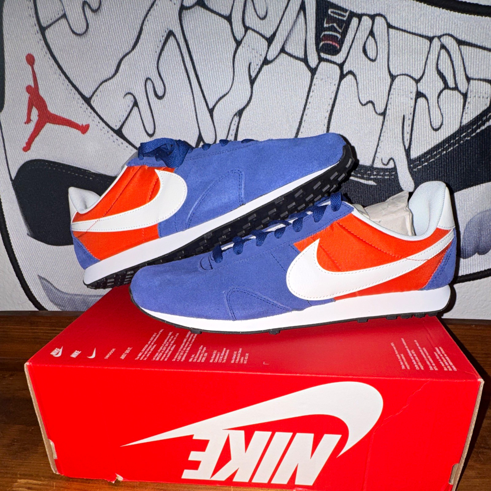 Brand New! Nike Pre Montreal '17 - *Vintage* - 10M -Deep Royal/Sail-Team Orange