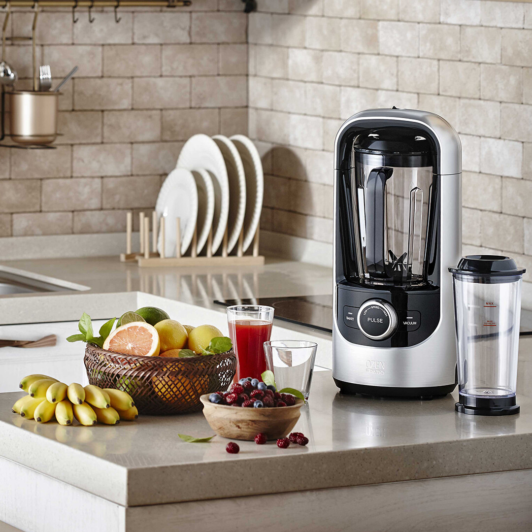 Pado Ozen 500 Vacuum Blender Plus Extra Vacuum Storage Container-Silver