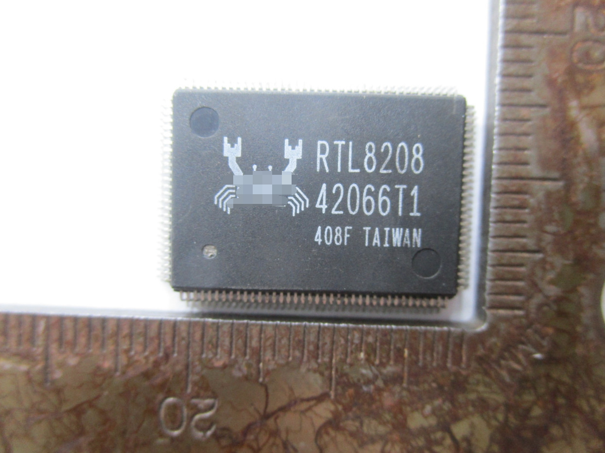 1 Piece RTLB208 RTL82O8 RTL820B RTL8208 QFP128 IC Chip