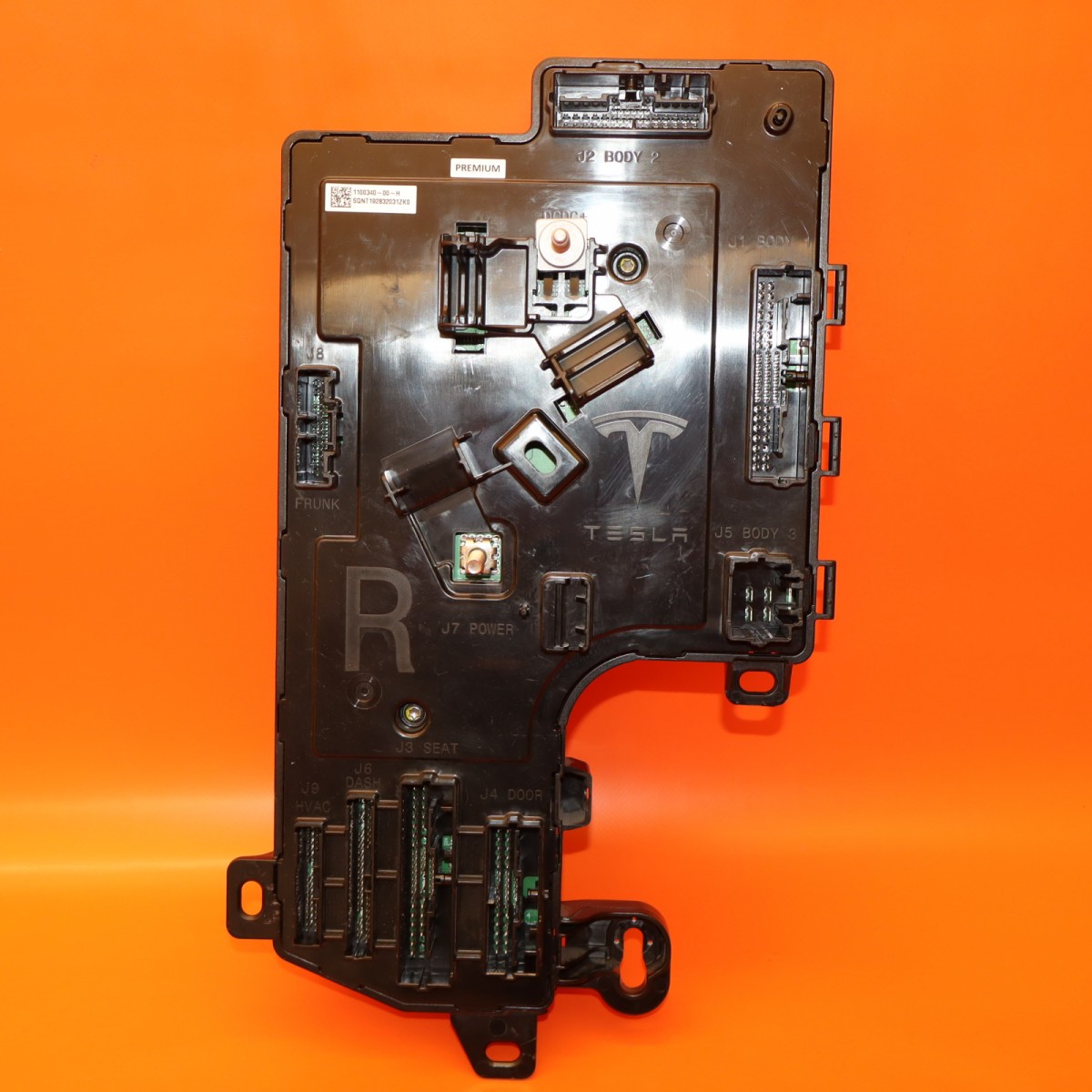 TESLA MODEL 3 LOW VOLTAGE CONTROL MODULE RIGHT 2020 2021 2022 2023 1100340-00-H