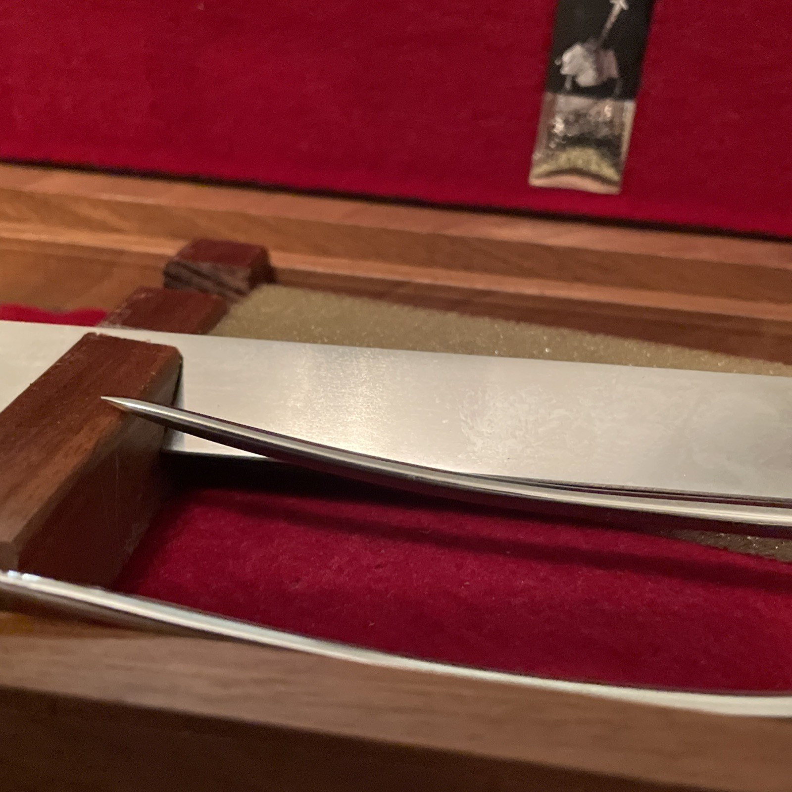 GERBER LEGENDARY BLADE CARVING SET 2 WALNUT CASE. No Sharpening Tool Vintage