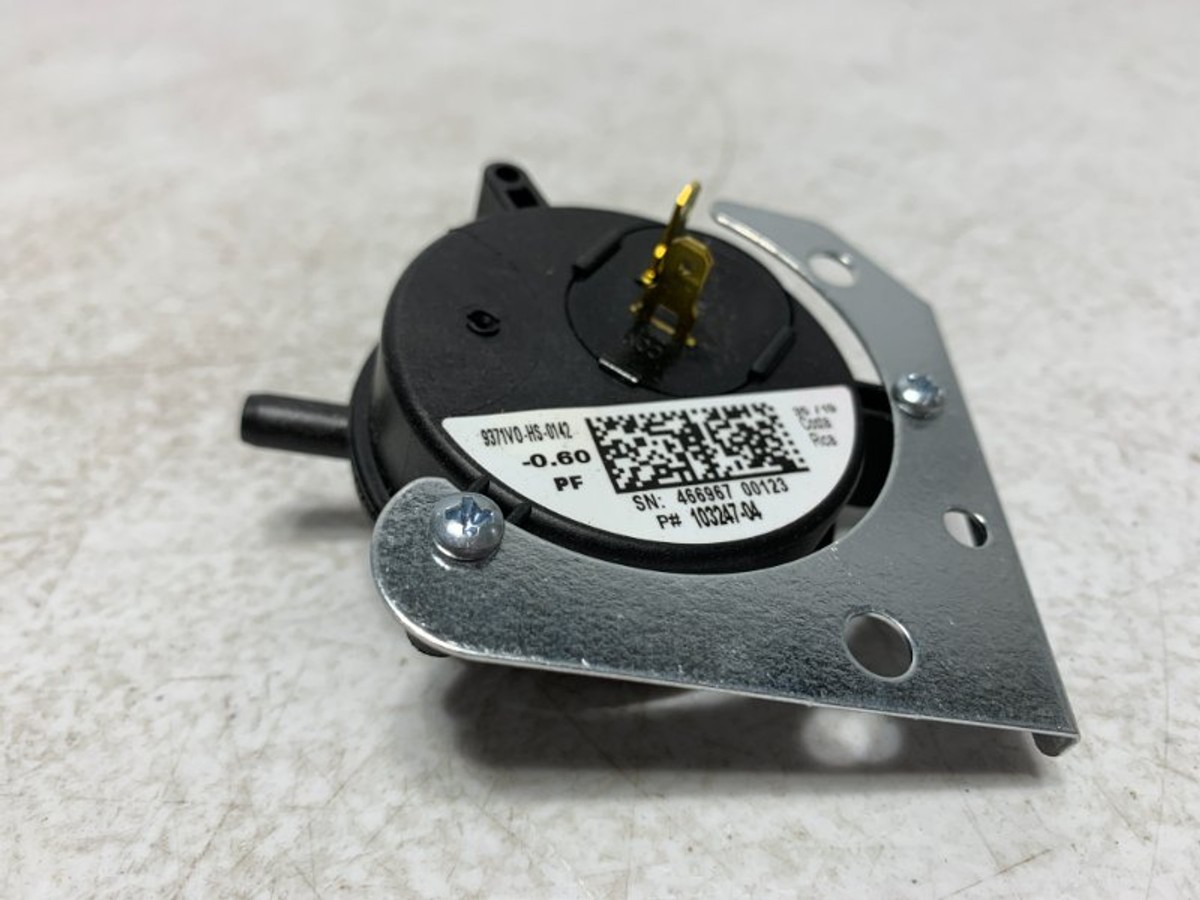 Lennox 80W52 Pressure Switch 0.60" WC