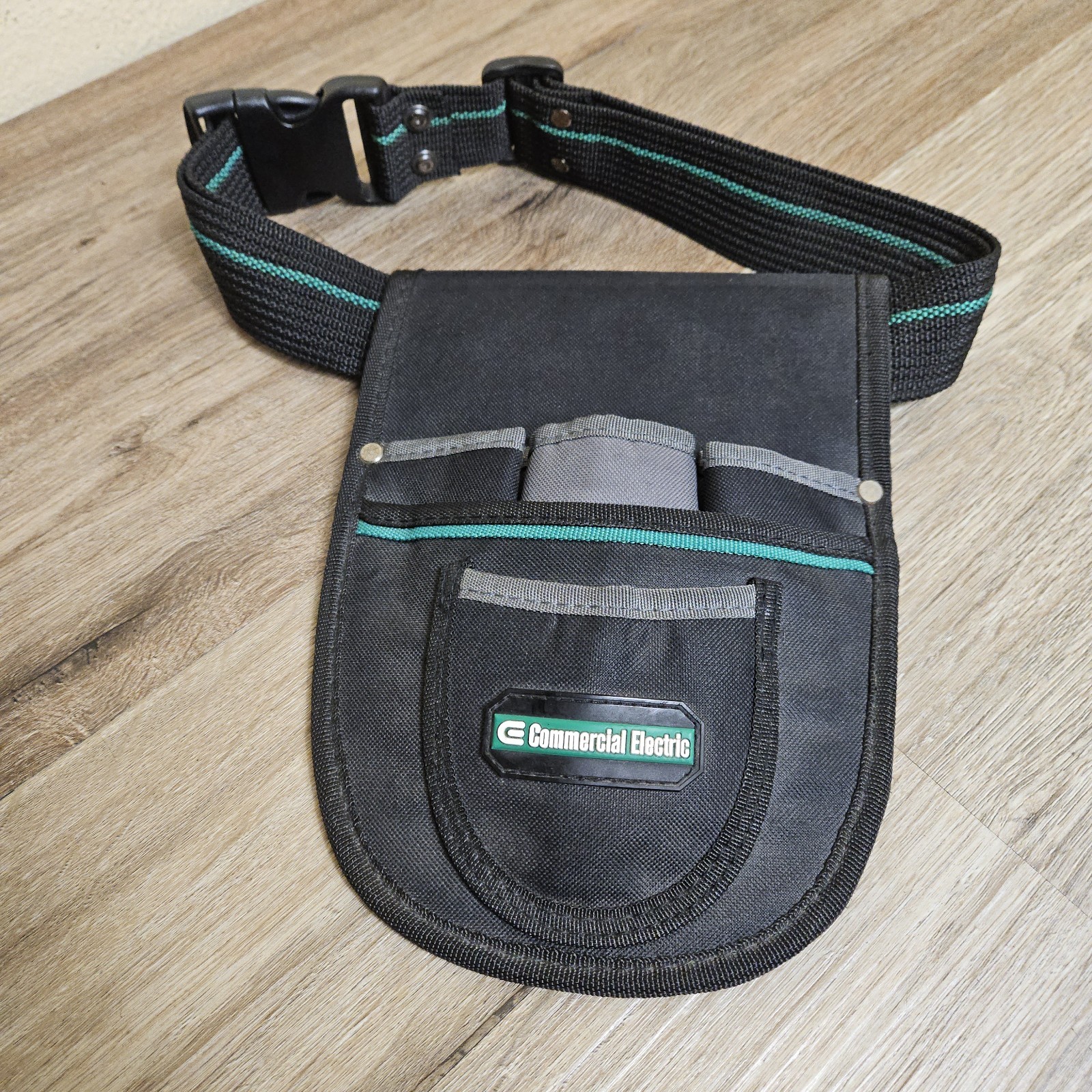 Commercial Electric 5 Pouch Tool Bag with strap ELECTRICIANS TOOL BELT