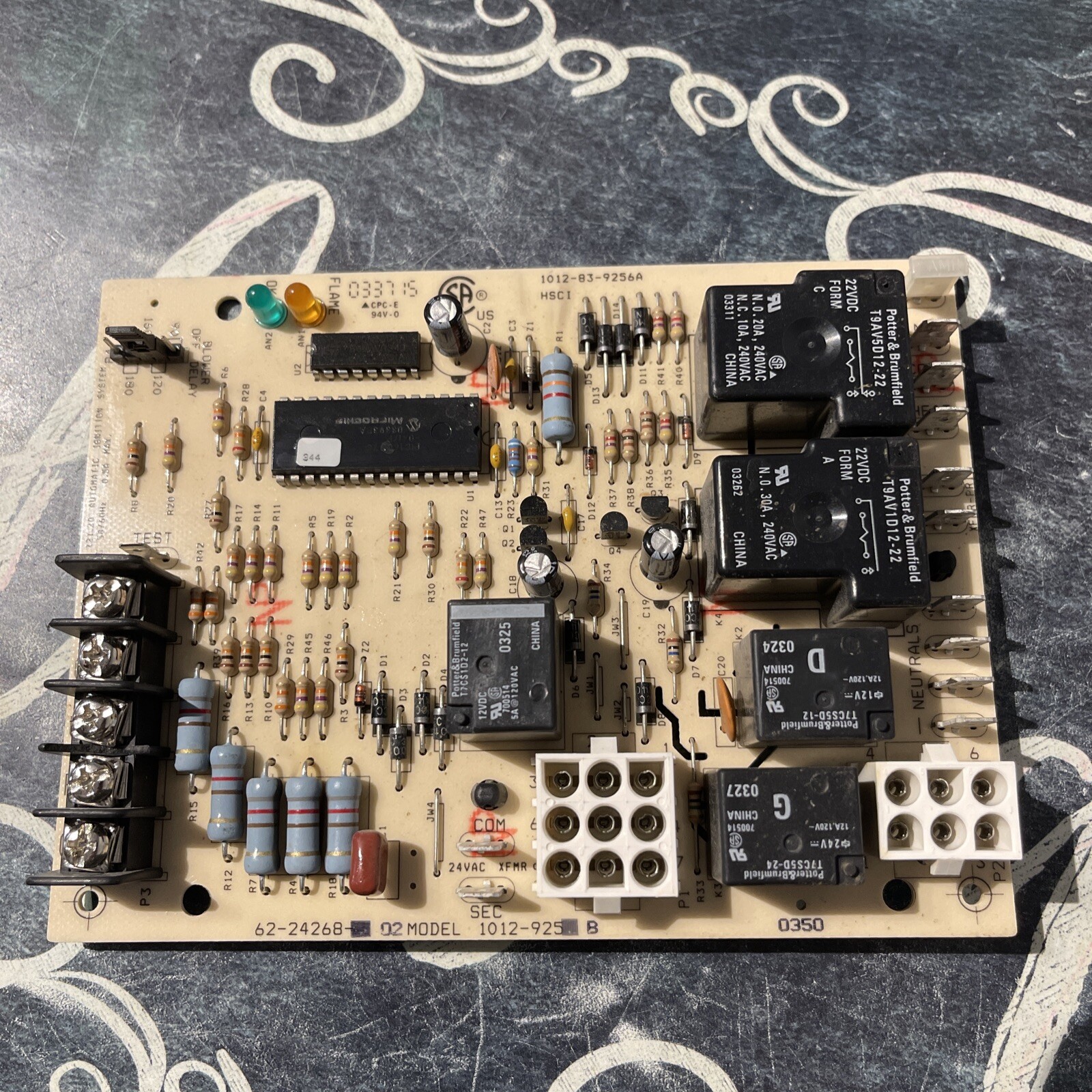 Rheem Ruud Furnace Control Board 1012-925B   62-24268-02	1012-83-9256A #H12, B16