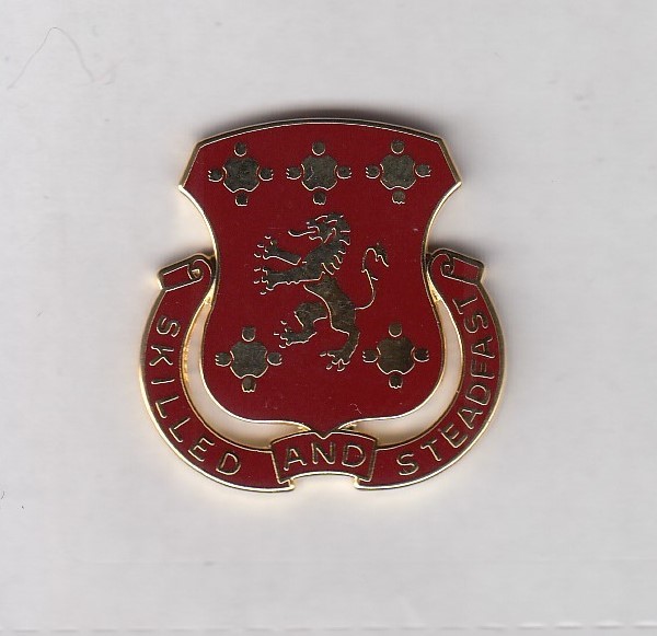 US Army 704th Support Bn Quartermaster QM Supply crest DUI badge V-21