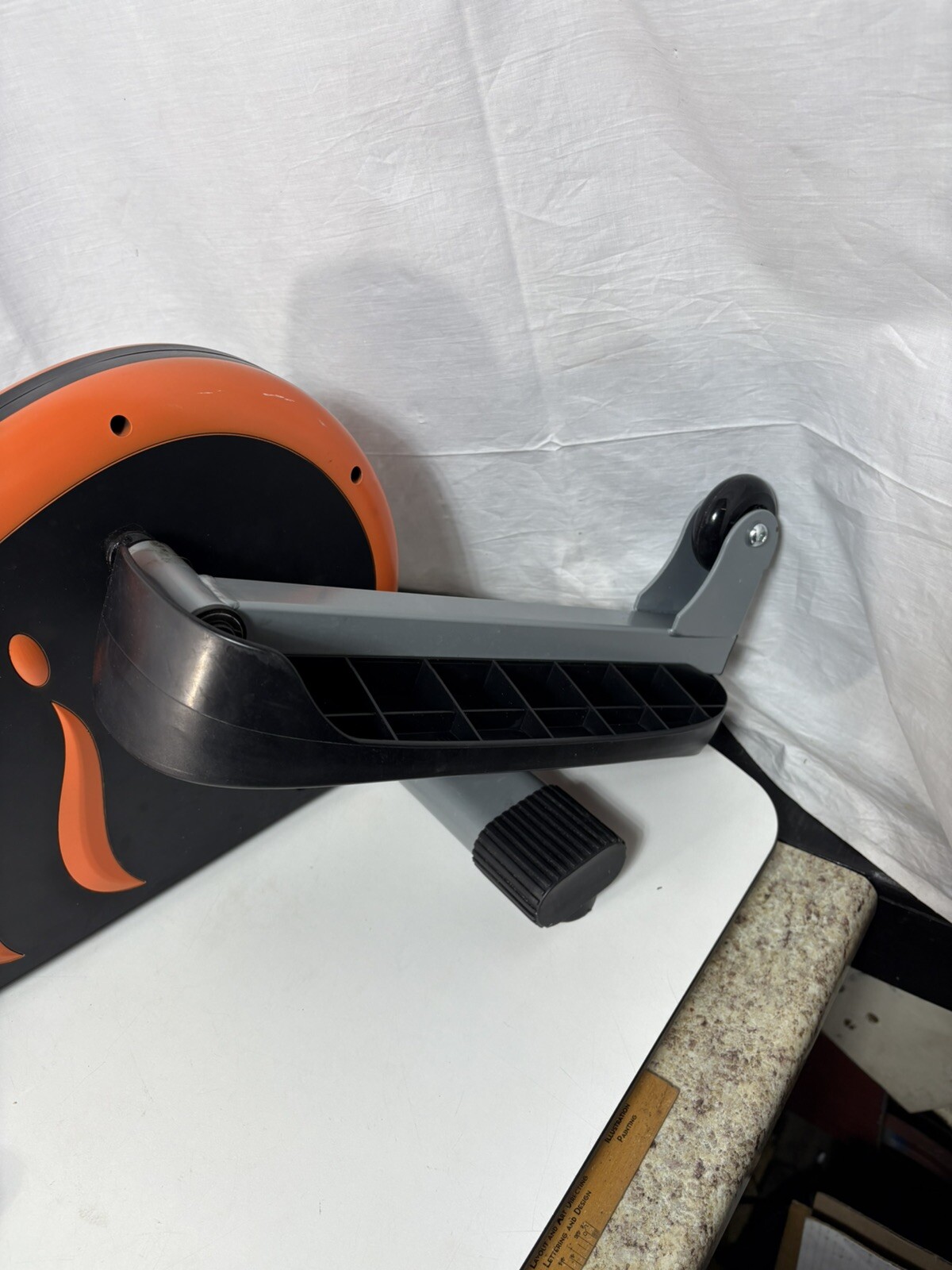 Inmotion E1000 Compact Lower Body Cardio Workout Strider Machine, Orange No Box