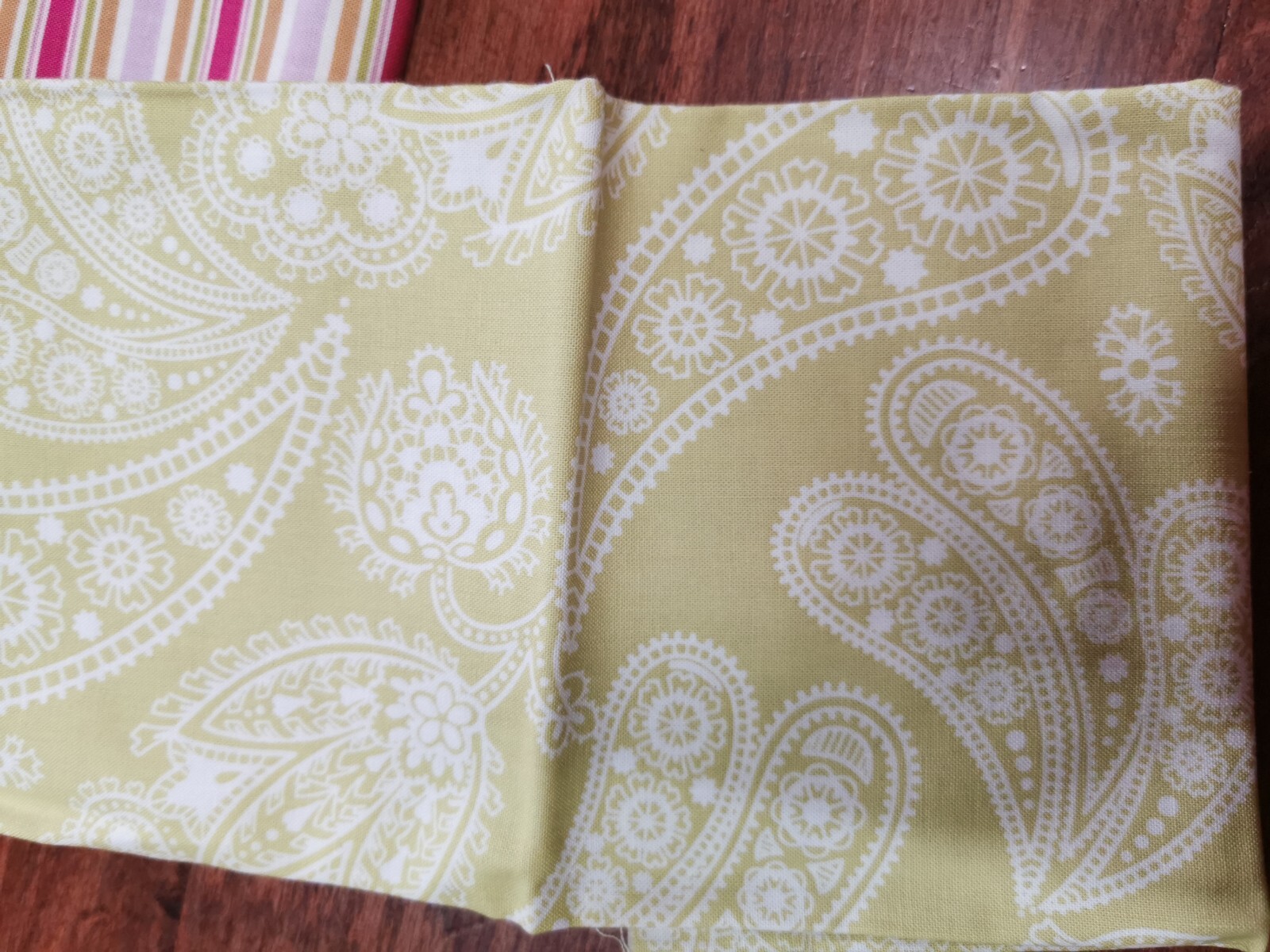 Fat Quarter Bundle: MacKenzie Collection by Anna Griffin