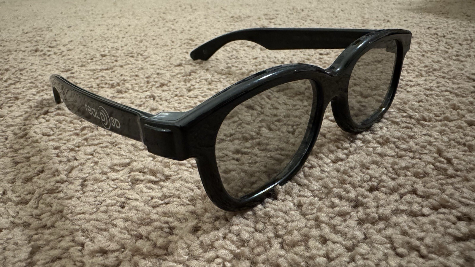 RealD 3D Glasses  Adult Size AMC IMAX Compatible Black For Movies