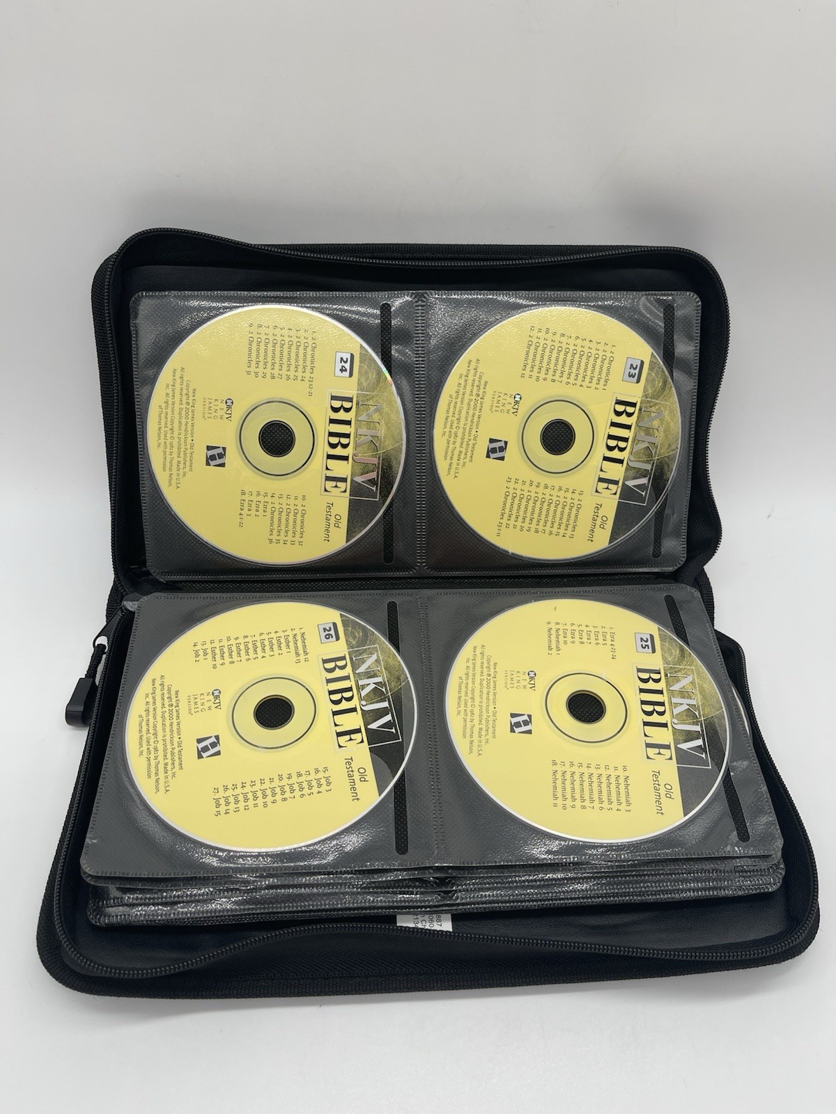Old & New Testaments NKJV BIBLE Lot Of 58 Audio CD Hendrickson 2000 in a case