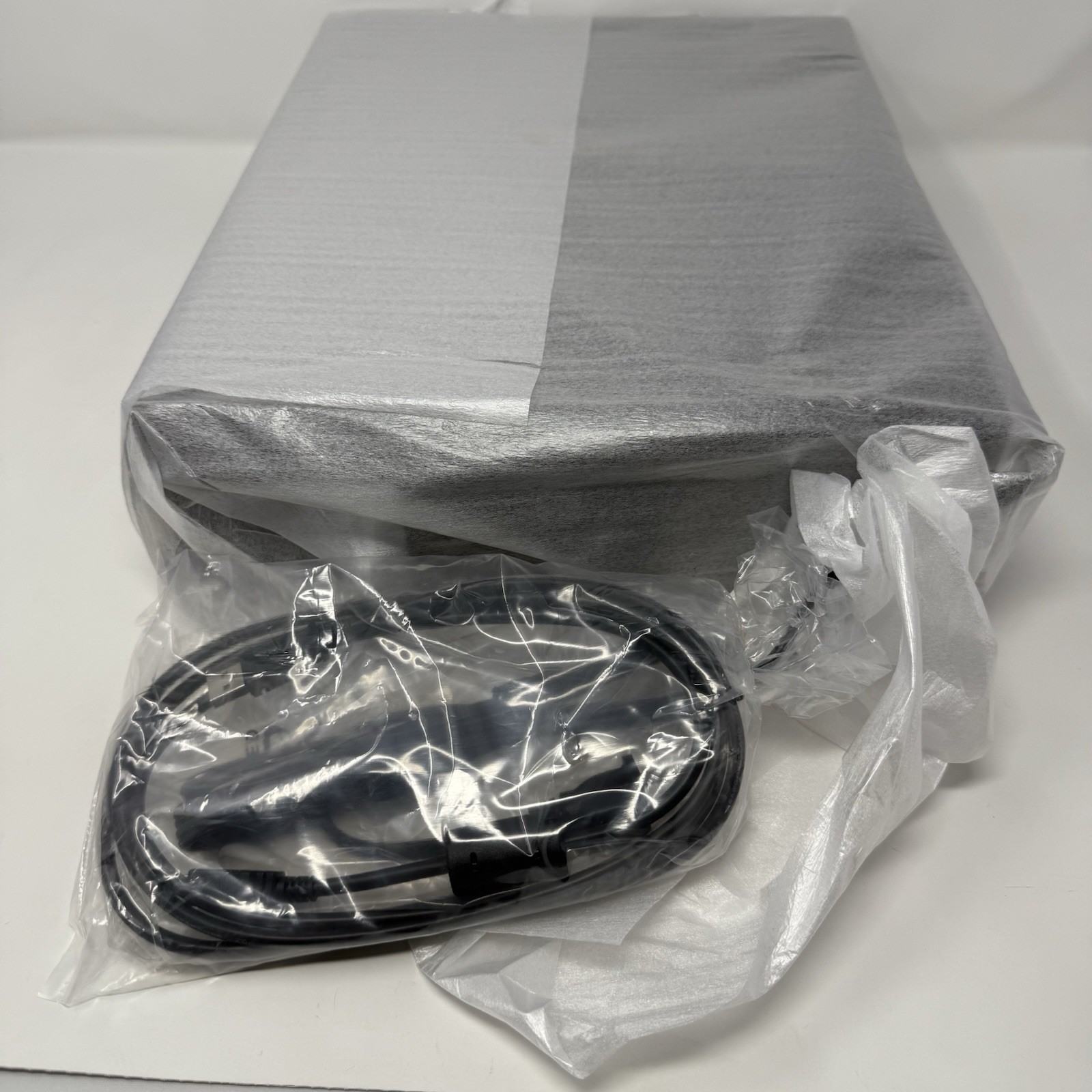 NEW ION VCR 2 PC USB VHS Video to Computer Conversion System Digital Transfer