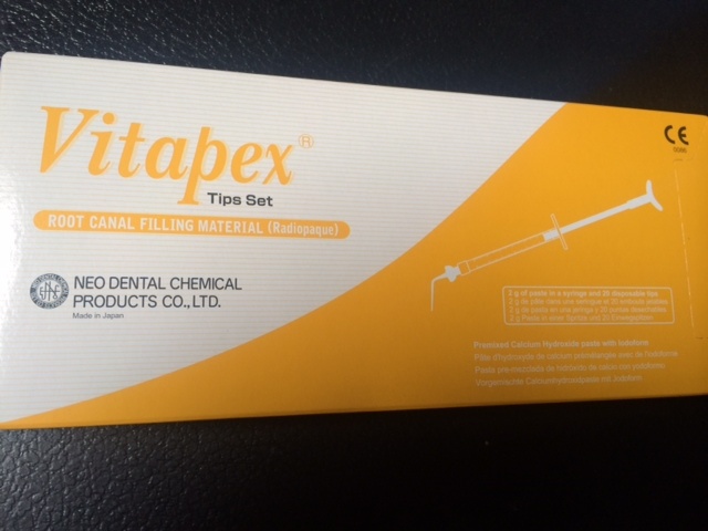 Vitapex Premixed Calcium Hydroxide Lodoform root canal filling +20 disp tips