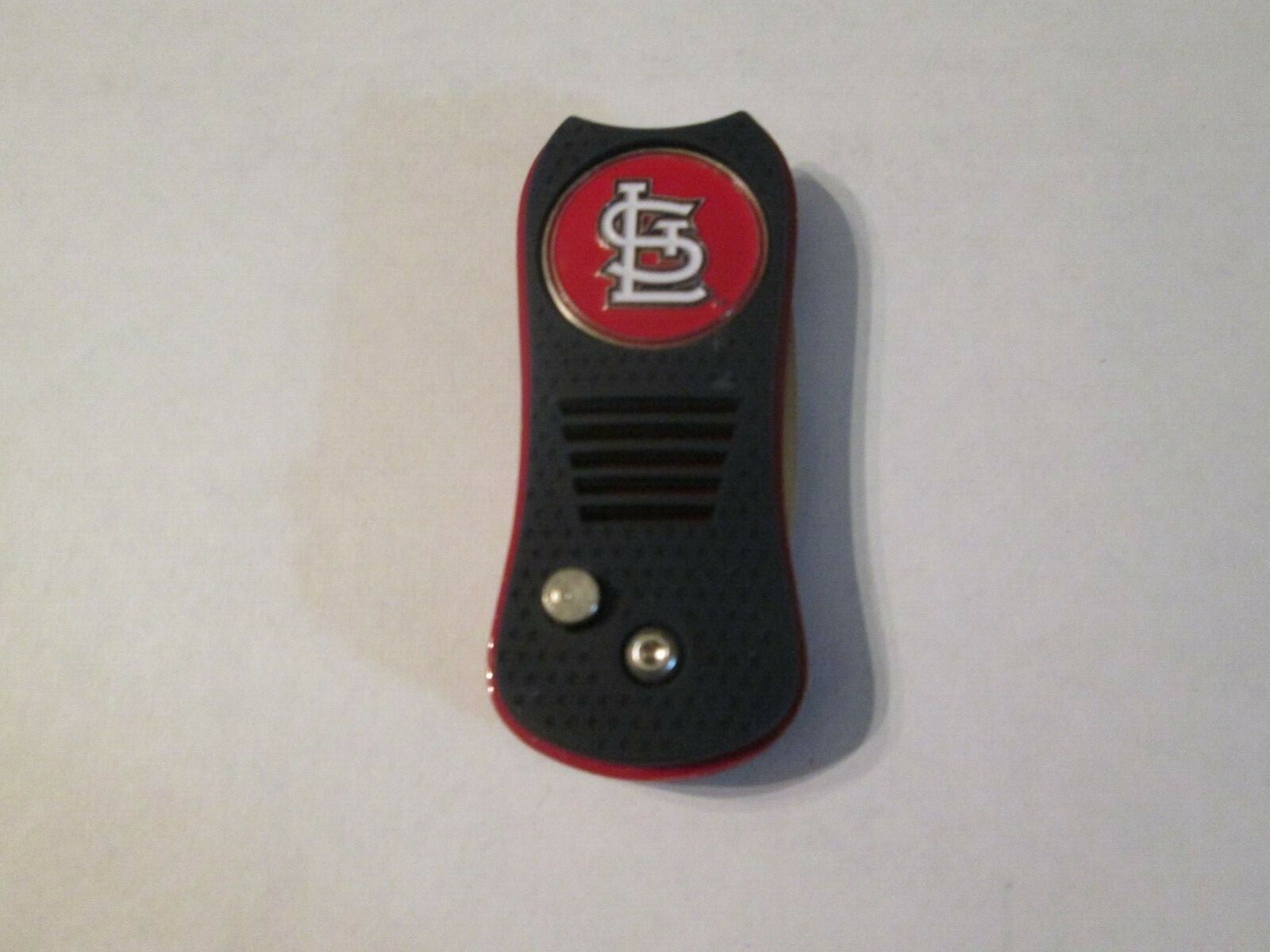 St. Louis Cardinals 2 Sided Golf Ball Markerw/Switchfix Switchblade Divot Tool