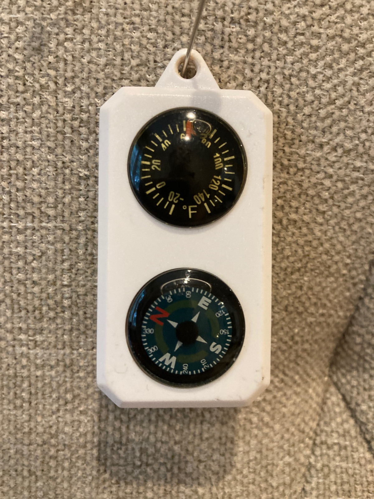 Bose Speakers Compas Key Chain 2" EUC