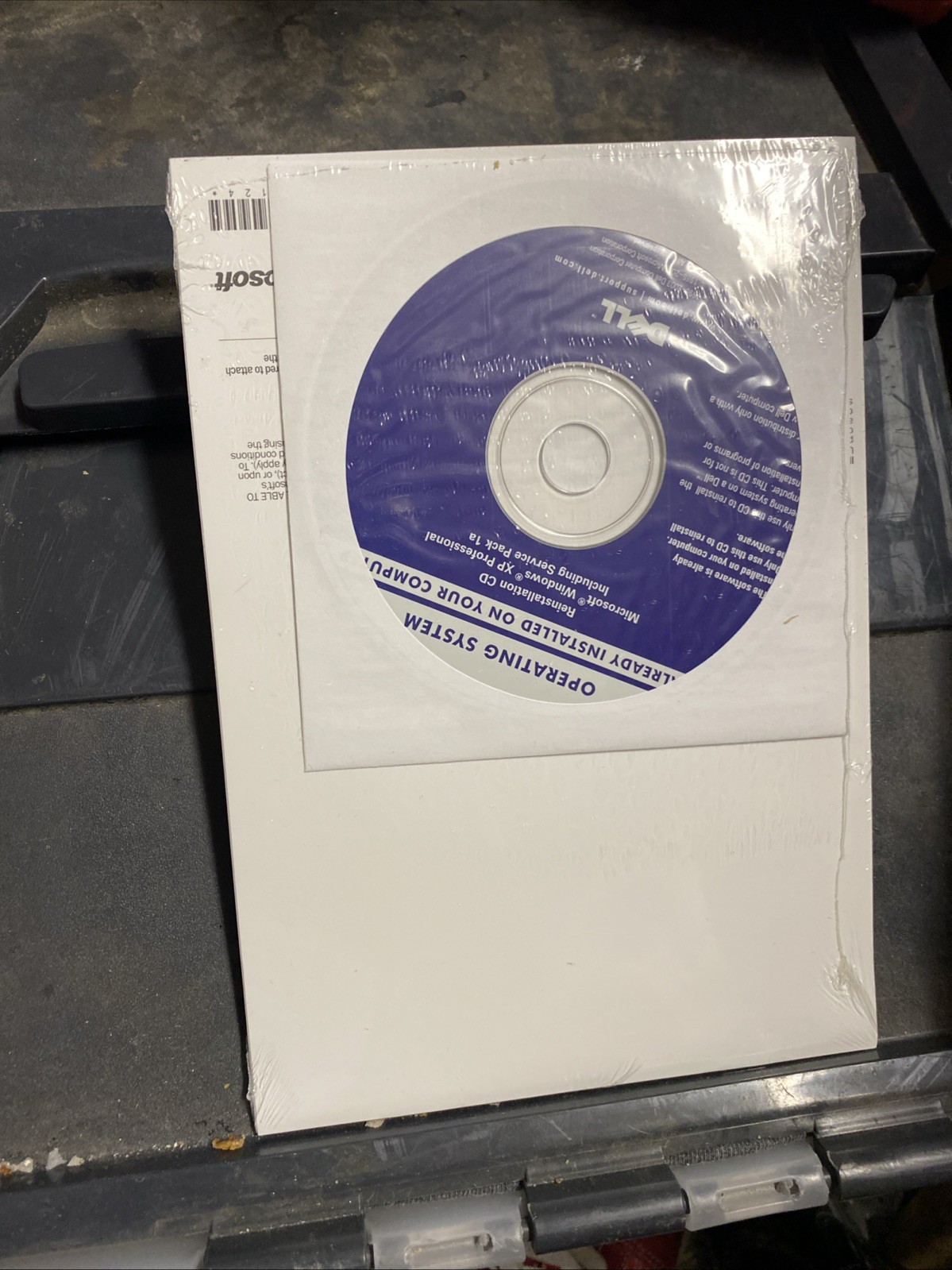 Microsoft Windows XP Professional OEM CD-ROM Operating System, English 1pc 2002