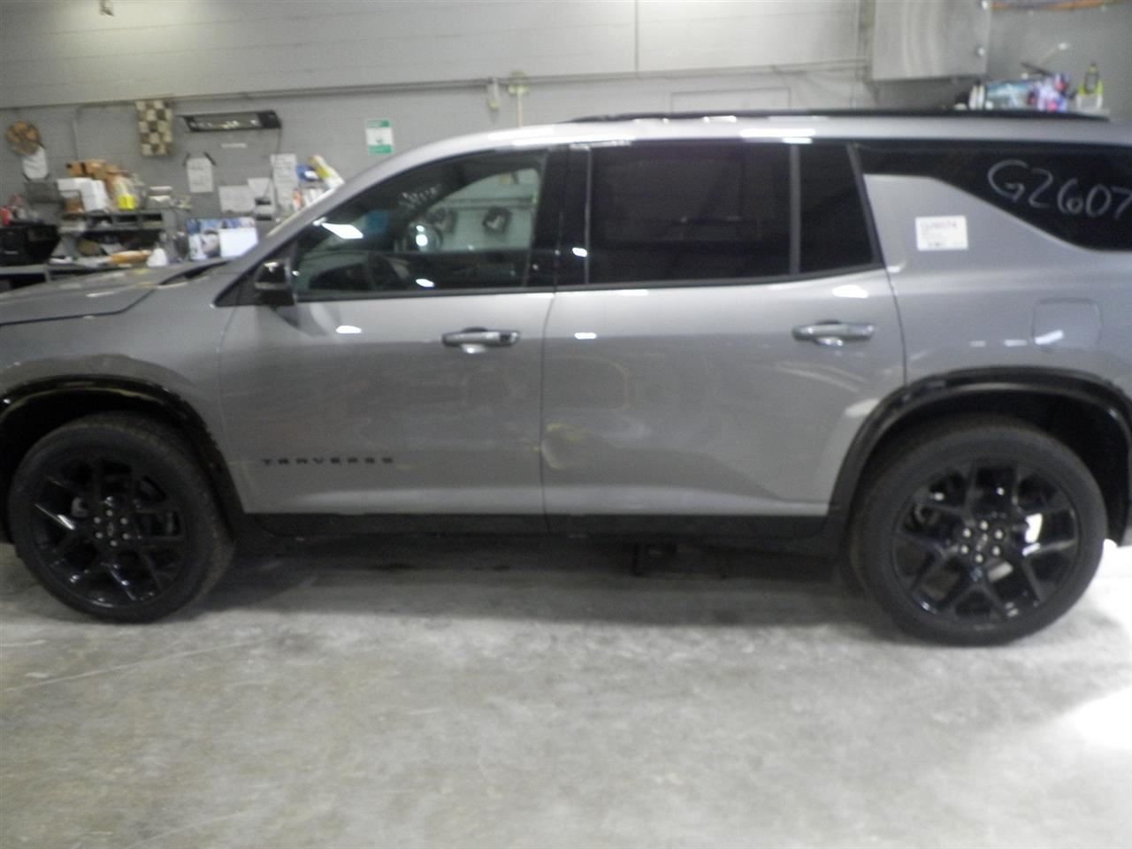 2026 Traverse Upper Air Shutter 26438944